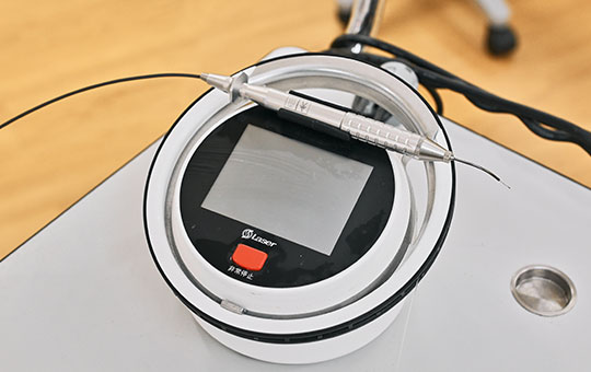 レーザー治療器